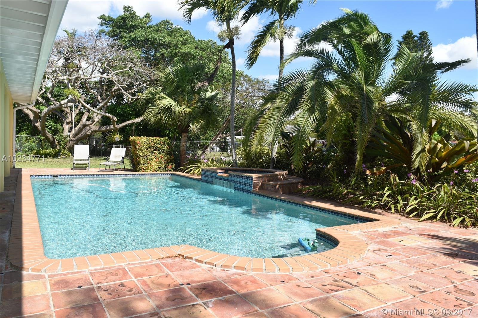 11401 Southwest 72nd Place Pinecrest, FL 33156 - Photo 19 of 26