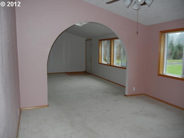170 Saddle Road Amboy, WA 98601 - Photo 8 of 13 Gallery Image 8