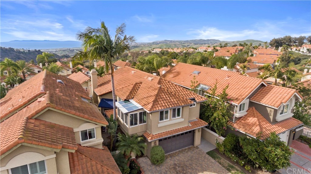 28 Finca San Clemente, CA 92672 - Photo 2 of 35