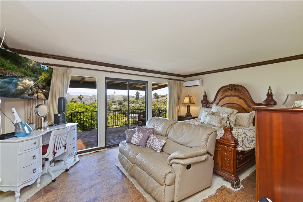 3425 Fairview Drive Vista, CA 92084 - Photo 14 of 25