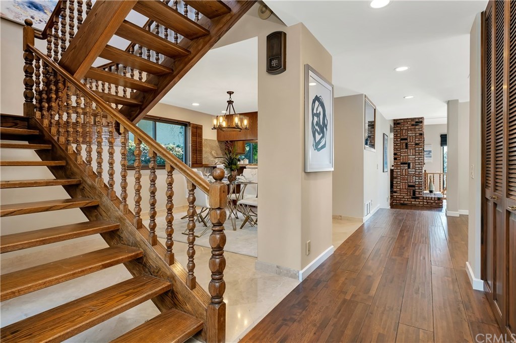 690 Oak Crest Drive Sierra Madre, CA 91024 - Photo 10 of 68