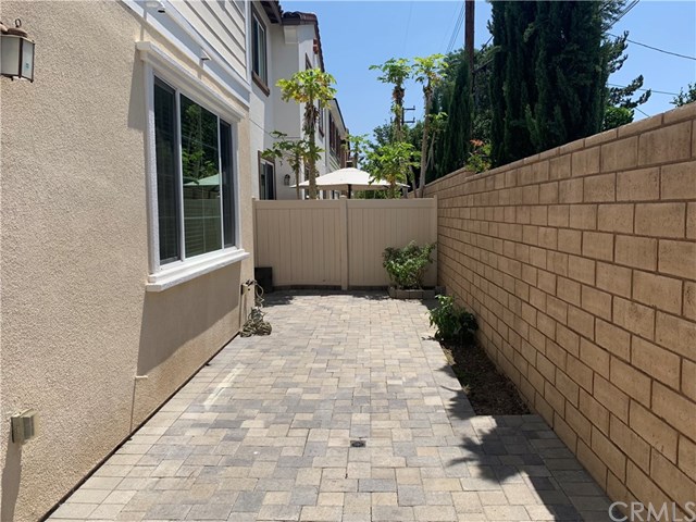 942 Pomelo Way Fullerton, CA 92832 - Photo 17 of 18