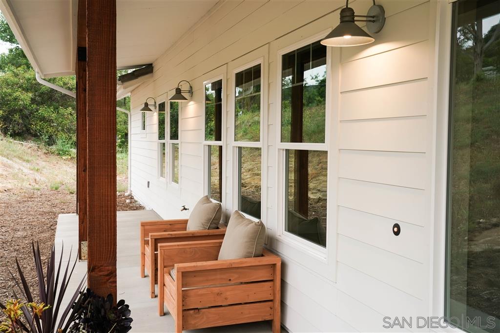 22686 Tombill Road Ramona, CA 92065 - Photo 3 of 18 Gallery Image 3