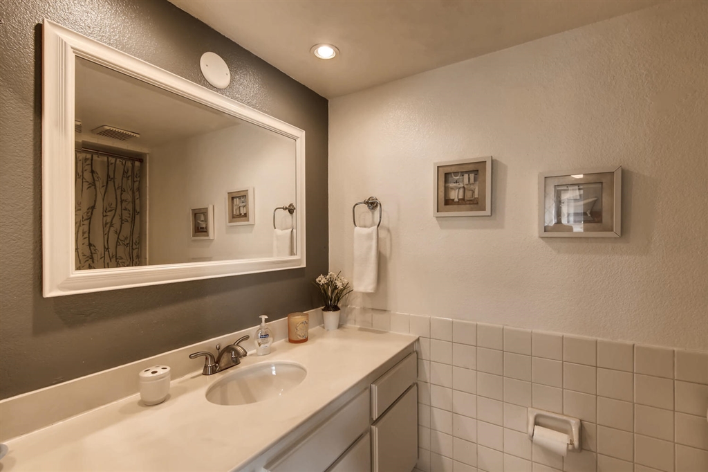 8434 Summerdale Road, Unit A San Diego, CA 92126 - Photo 15 of 25