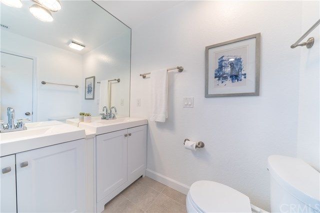 $1,799,999 | 397 La Perle Lane, Costa Mesa, CA 92627