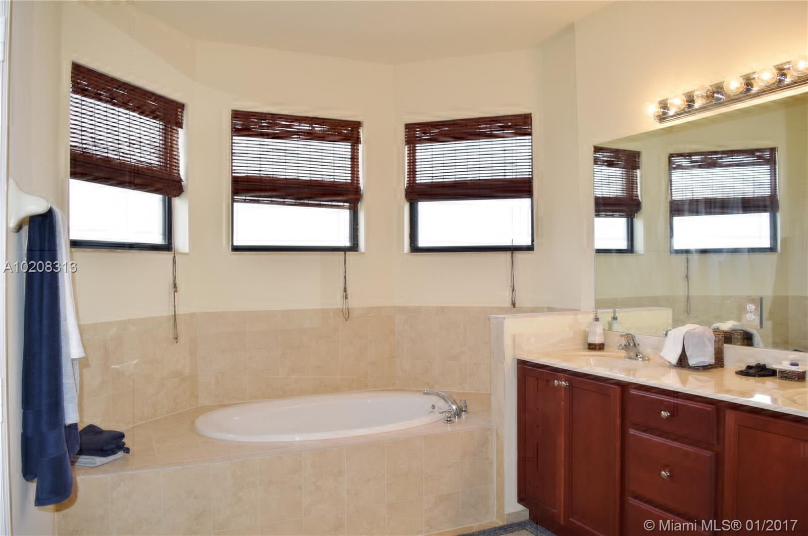 10417 Southwest 231st Terrace Cutler Bay, FL 33190 - Photo 21 of 33