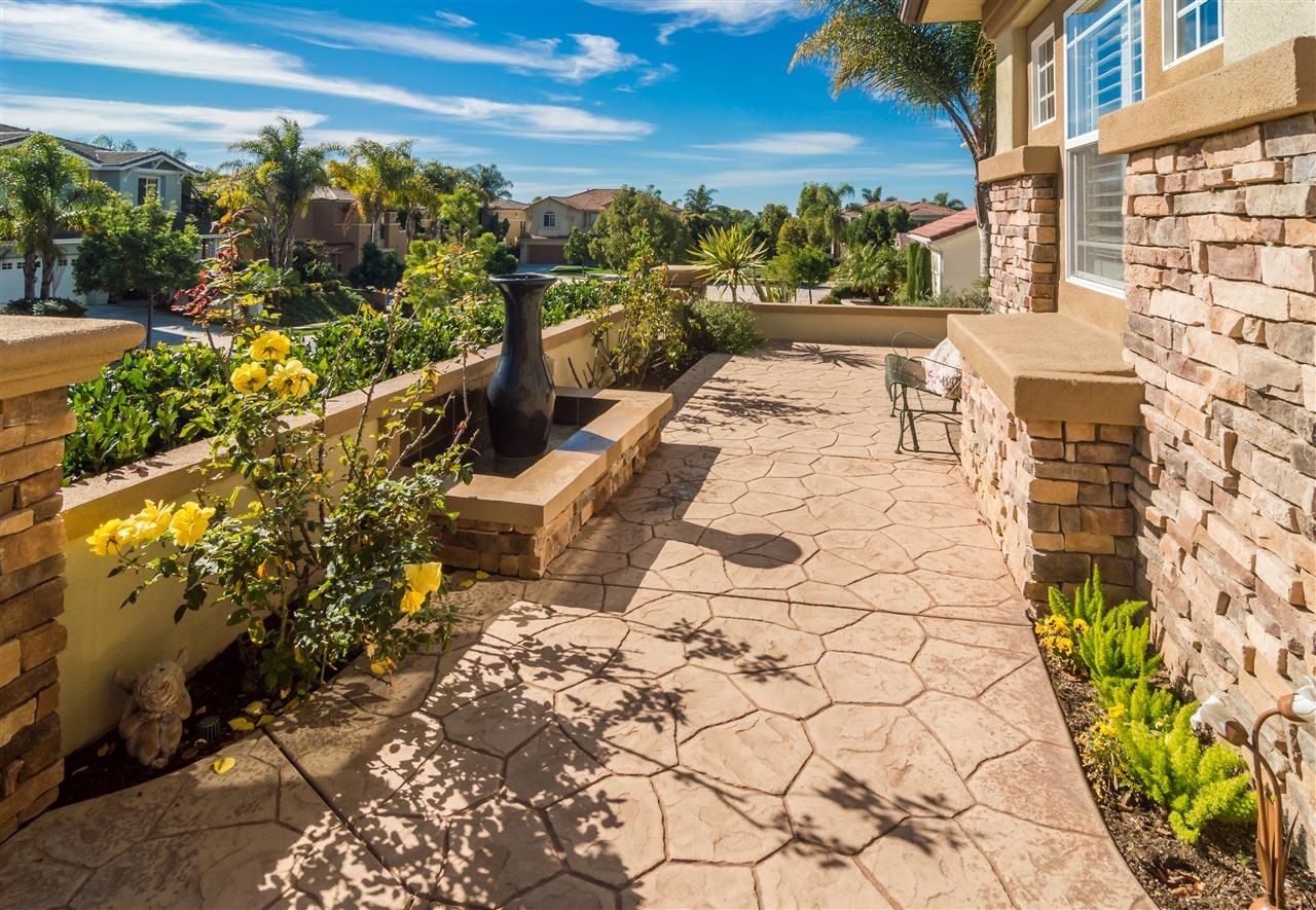 1493 Cascadia Lane Encinitas, CA 92024 - Photo 4 of 25