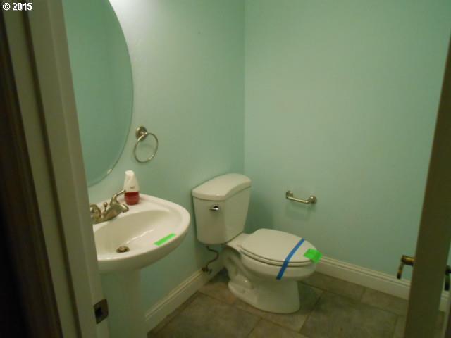 15641 Winriver Road Brookings, OR 97415 - Photo 13 of 16 Gallery Image 13