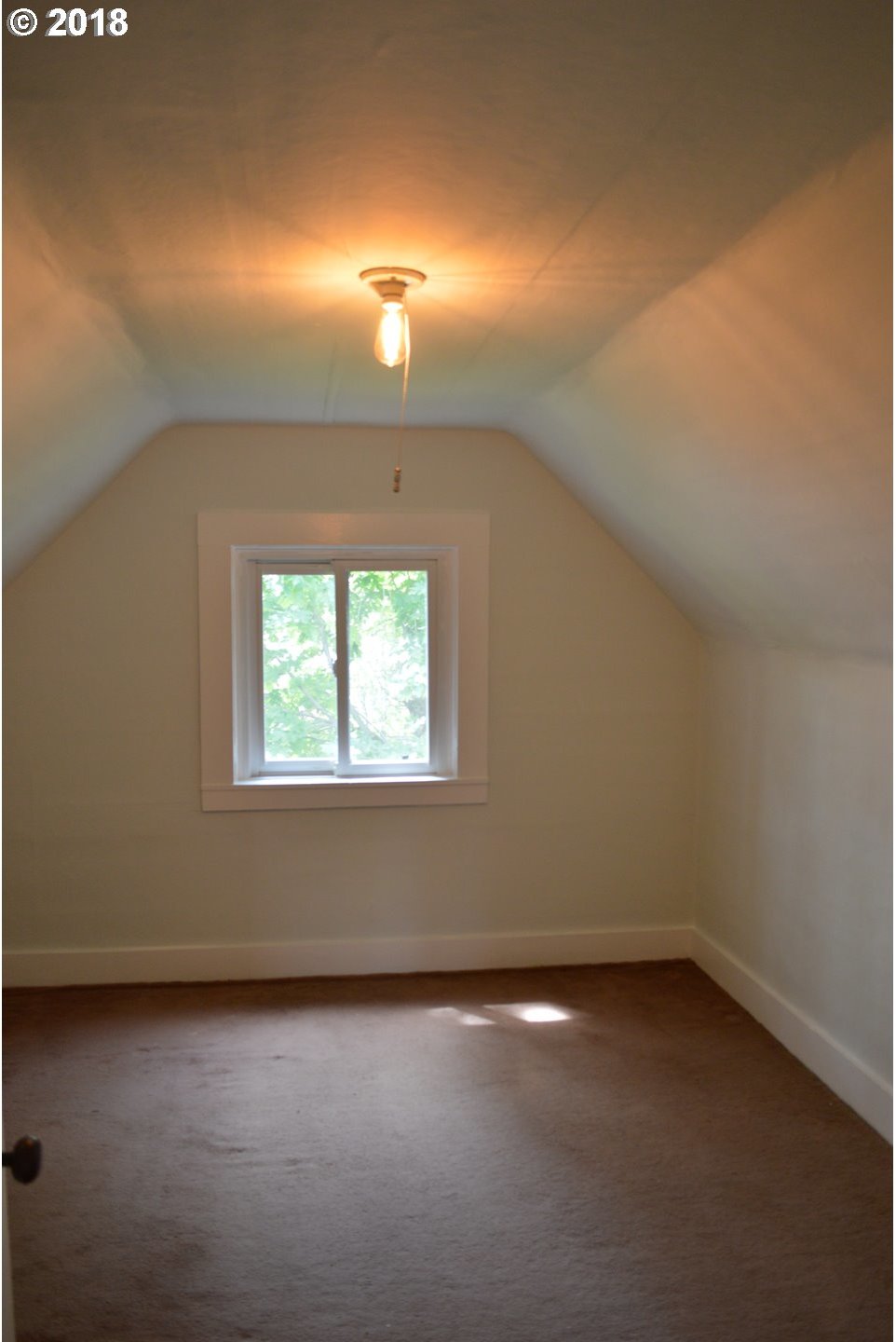 935 Southwest Winebarger Road White Salmon, WA 98672 - Photo 30 of 32 Gallery Image 30