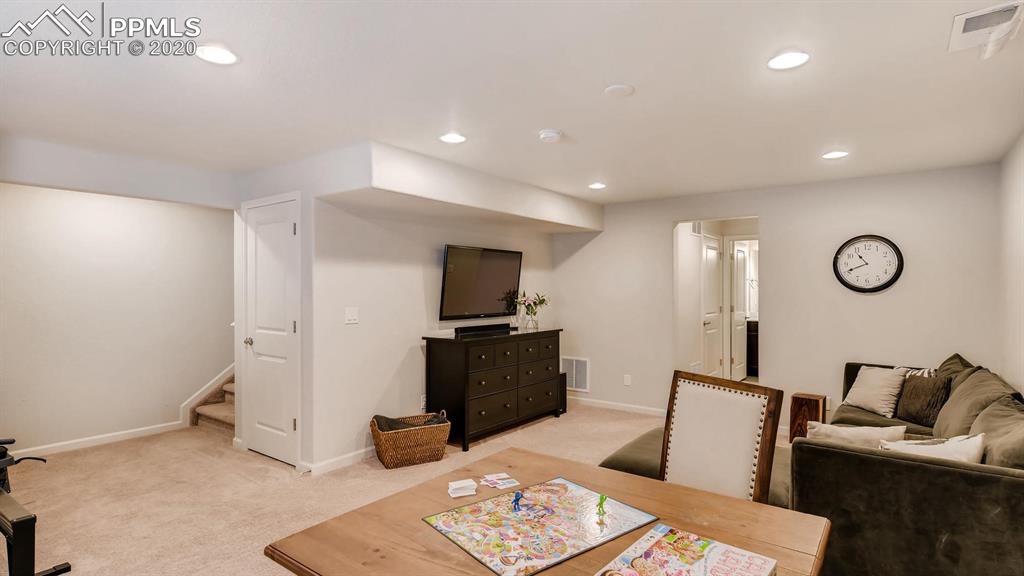 11719 Promontory Rdg View Colorado Springs, CO 80921 - Photo 23 of 28