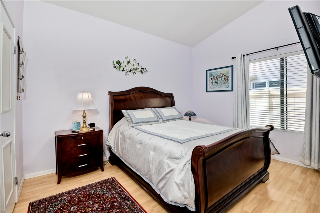 1424 Via Venusto Oceanside, CA 92056 - Photo 15 of 25