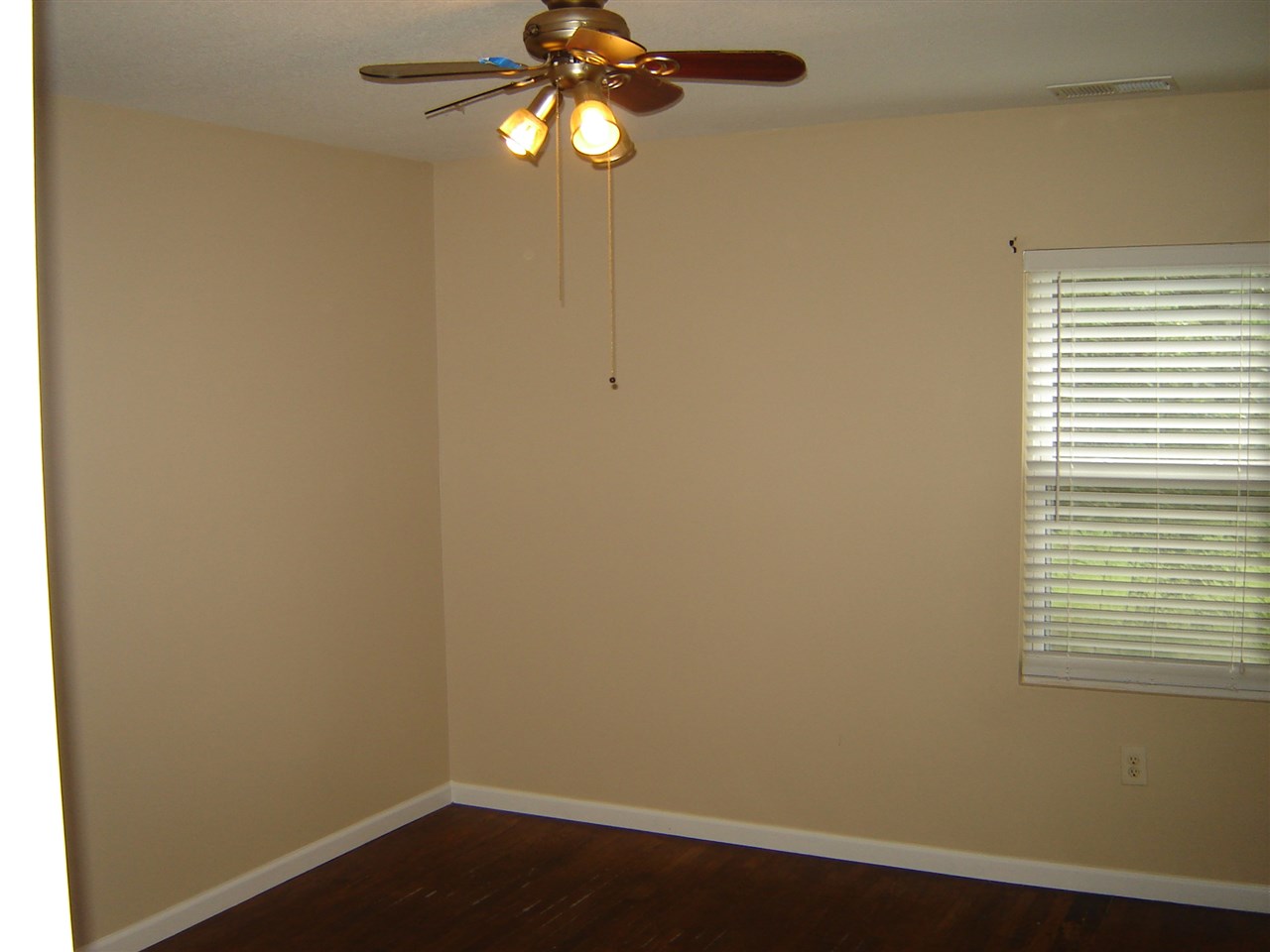 10814 Collierville Road Collierville, TN 38017 - Photo 7 of 11 Gallery Image 7