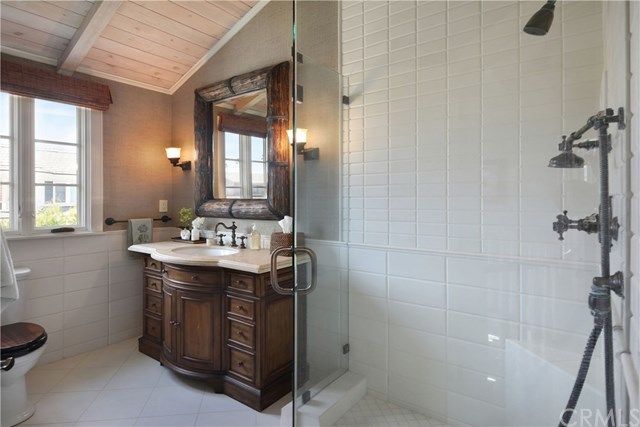 $2,500,000 | 218 Apolena Avenue, Newport Beach, CA 92662