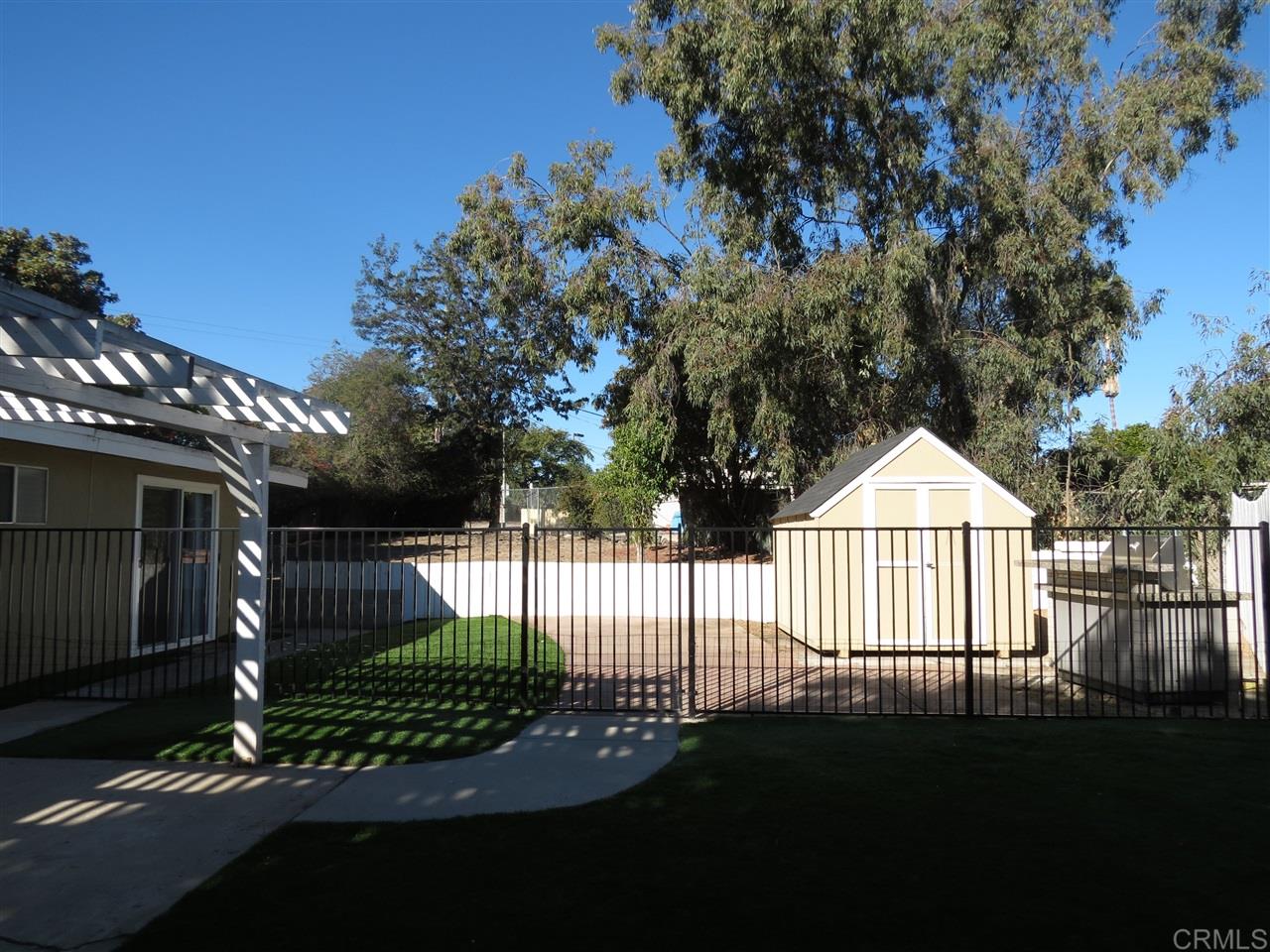 275 Cedar Road Vista, CA 92083 - Photo 21 of 25 Gallery Image 21