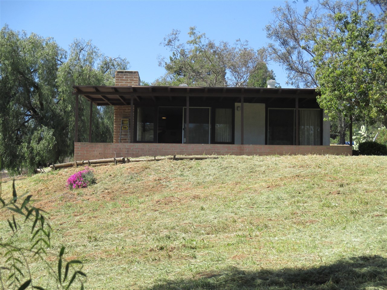 231 Mountain View Road El Cajon, CA 92021 - Photo 1 of 10