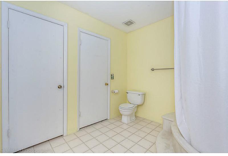 11561 Southwest 64th Street, Unit B Miami, FL 33173 - Photo 9 of 21