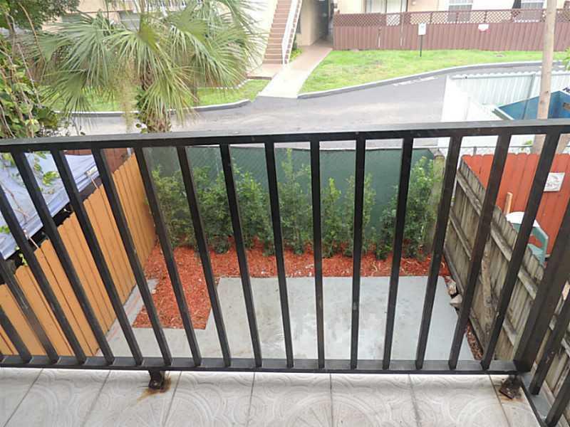 6345 Southwest 138th Court, Unit 117 Miami, FL 33183 - Photo 2 of 11