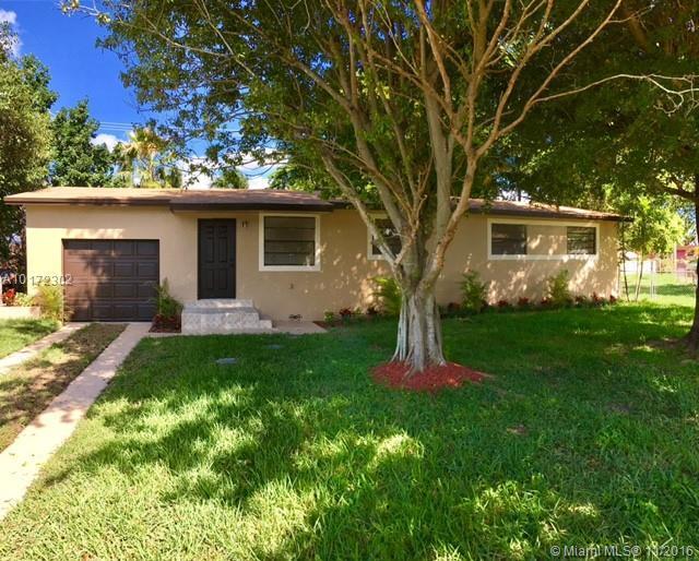 10801 Perry Drive Miami, FL 33176 - Photo 1 of 12