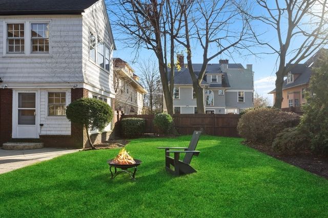 $2,200,000 | 130 Buckingham Road | Prospect Park South