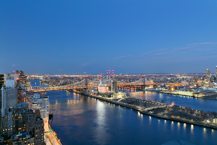 870 United Nations Plaza, Unit PH37E/38E Manhattan, NY 10017 - Photo 19 of 21