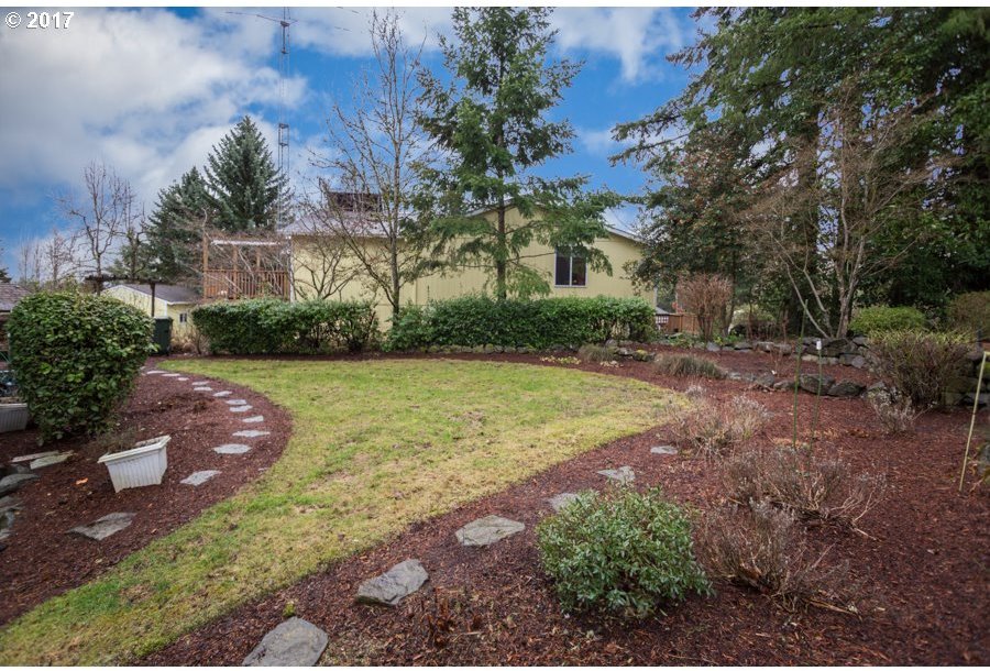 8500 Southwest Davies Road Beaverton, OR 97008 - Photo 15 of 29 Gallery Image 15