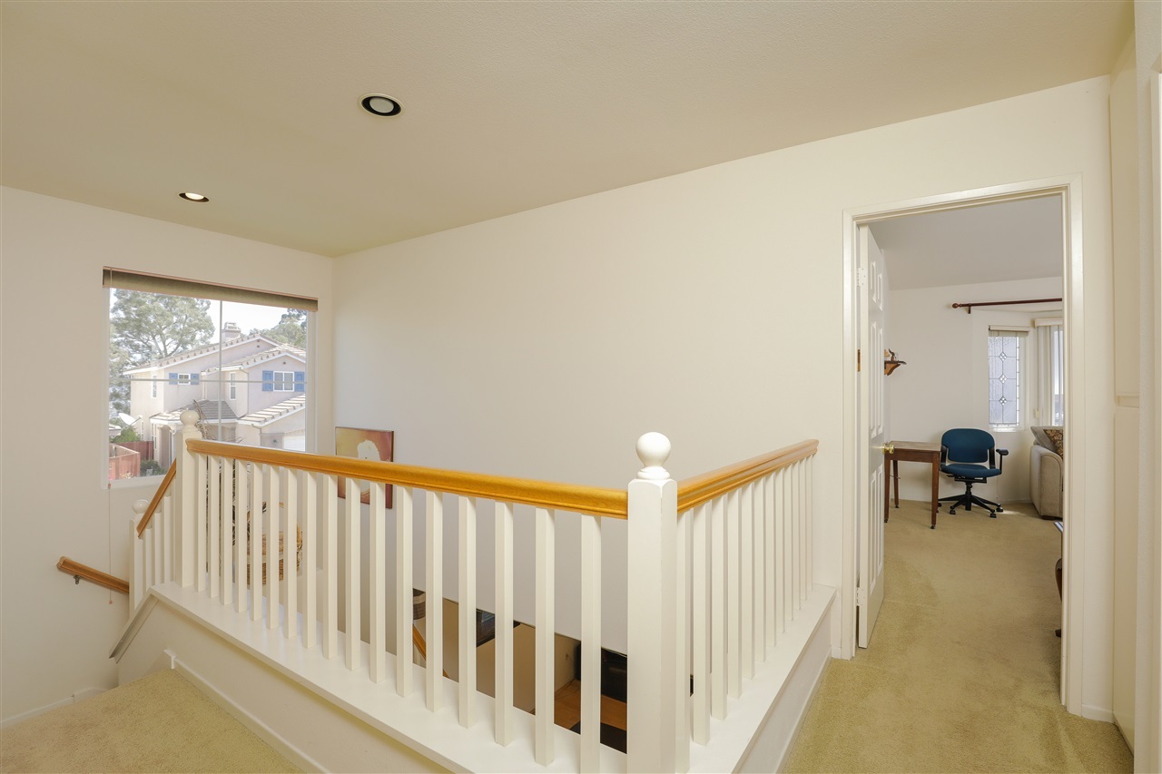 11378 Village Ridge Road San Diego, CA 92131 - Photo 8 of 25