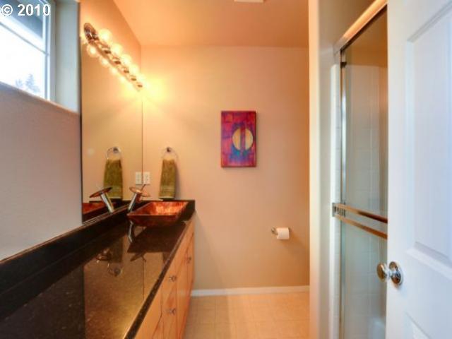 20801 Northeast Rockspring Street Beaverton, OR 97006 - Photo 12 of 16 Gallery Image 12