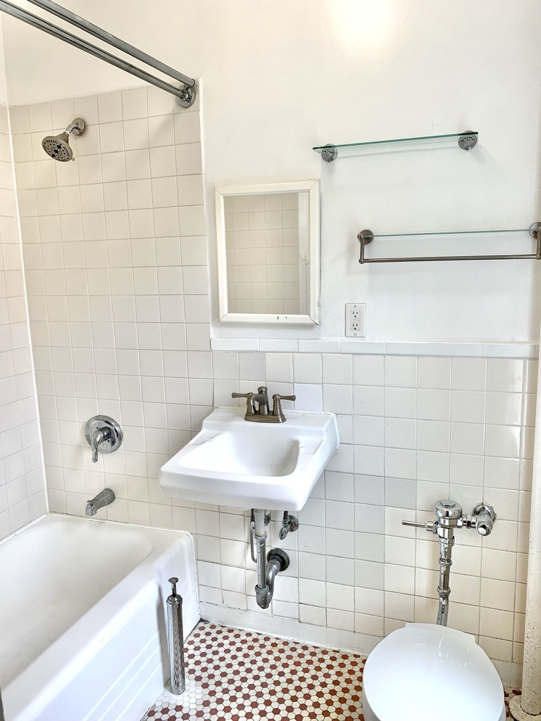 10 Bethune Street, Unit 2B Manhattan, NY 10014 - Photo 6 of 17