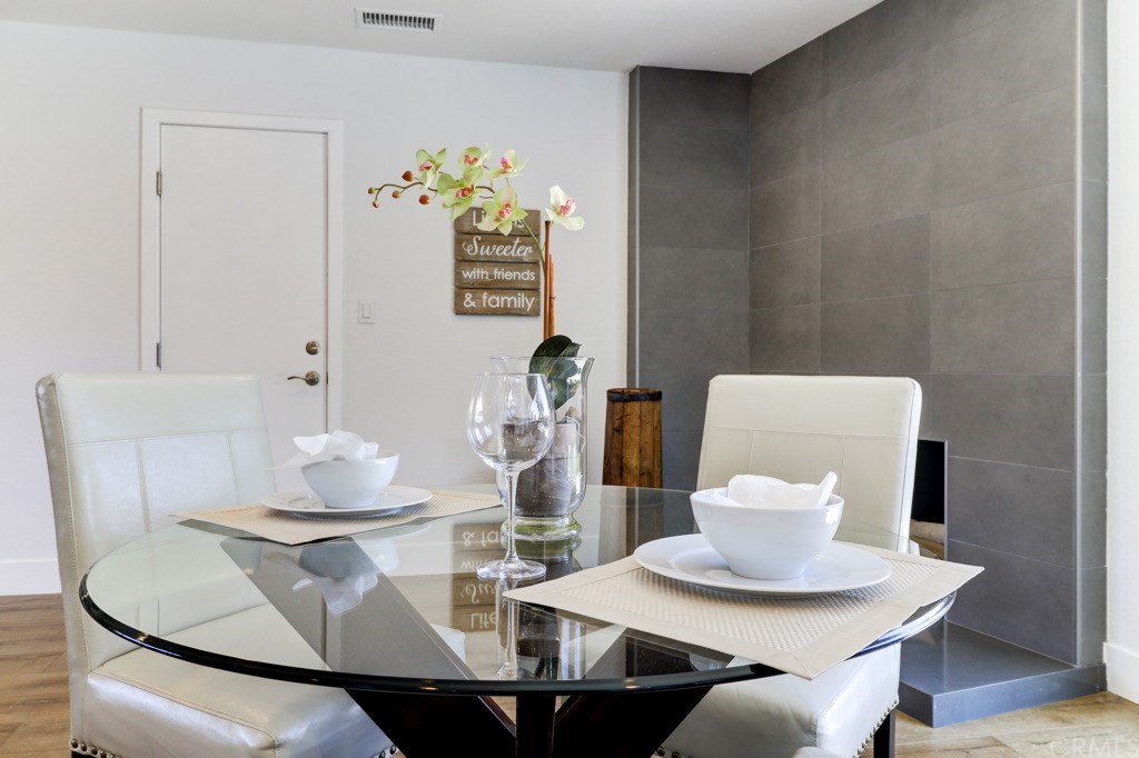 2444 Fordham Drive Costa Mesa, CA 92626 - Photo 13 of 50