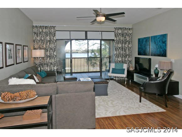 2025 Vista Cove Road St. Augustine, FL 32084 - Photo 2 of 24 View into Living Room