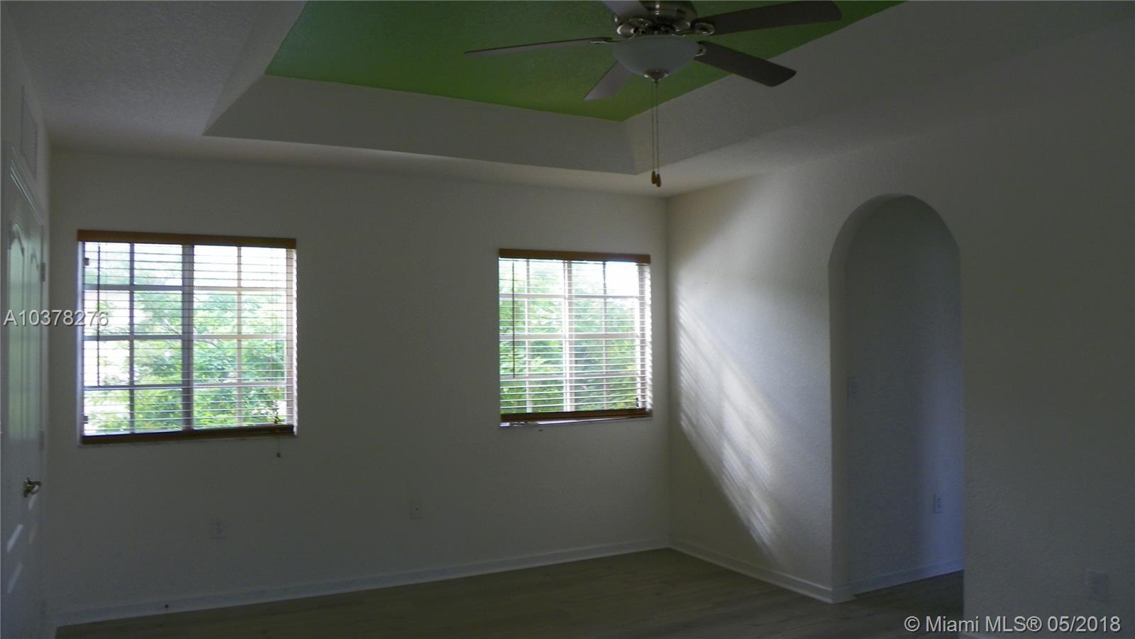 27522 Southwest 139th Place Homestead, FL 33032 - Photo 17 of 23