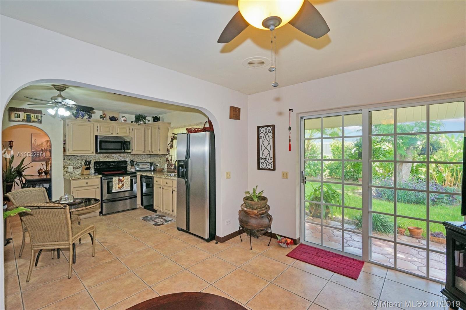 8410 Southwest 201st Street Cutler Bay, FL 33189 - Photo 13 of 46