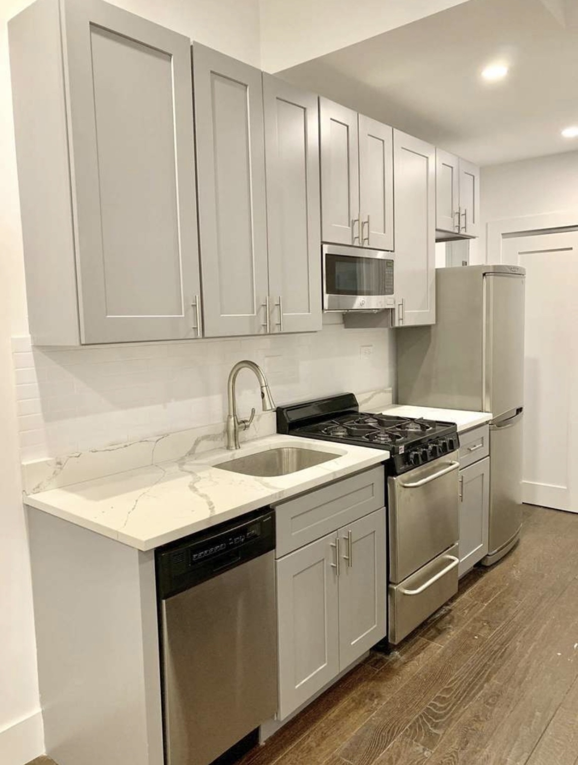 1150 2nd Avenue, Unit A1 Manhattan, NY 10065 - Photo 6 of 8