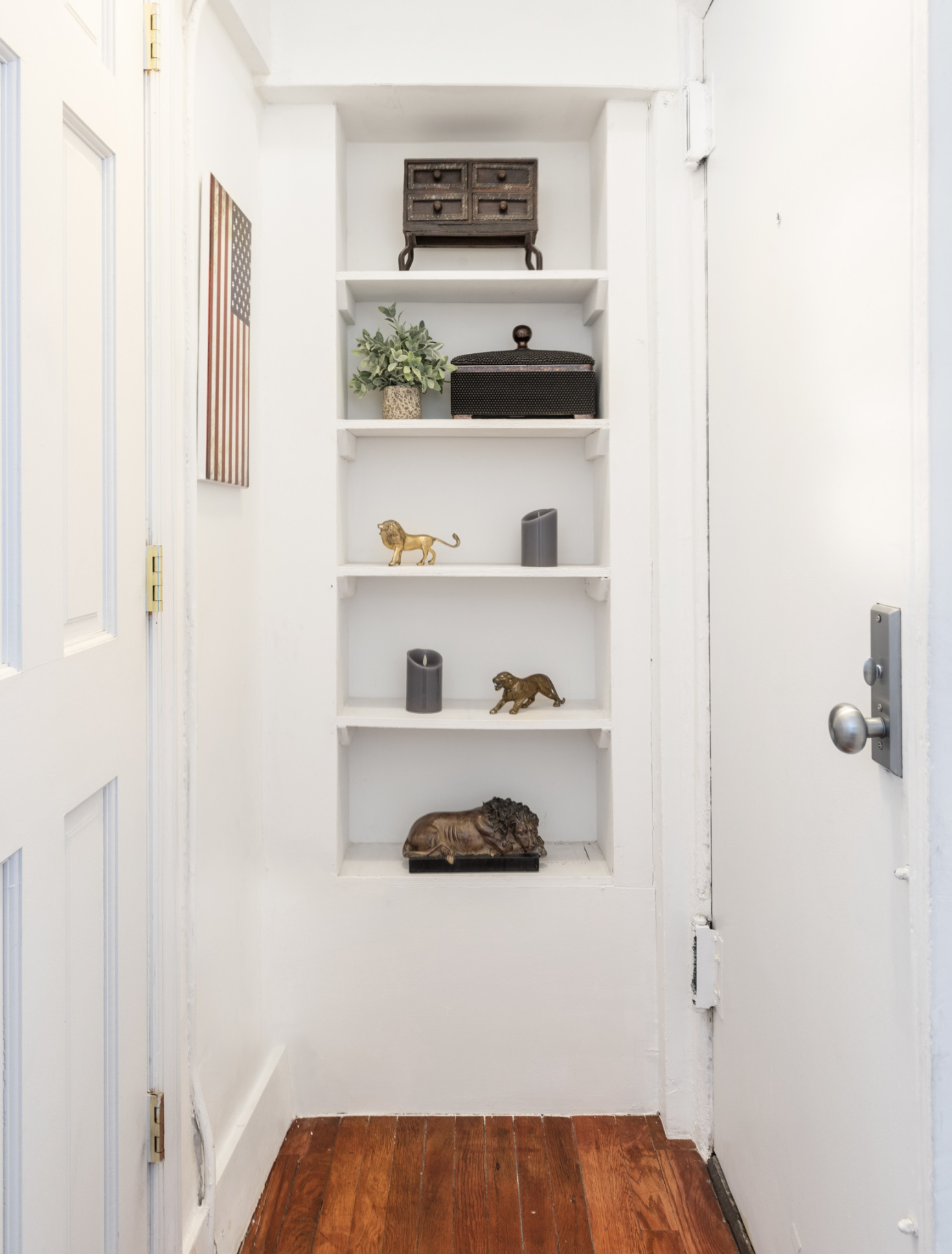 261 West 22nd Street, Unit 5 Manhattan, NY 10011 - Photo 4 of 6