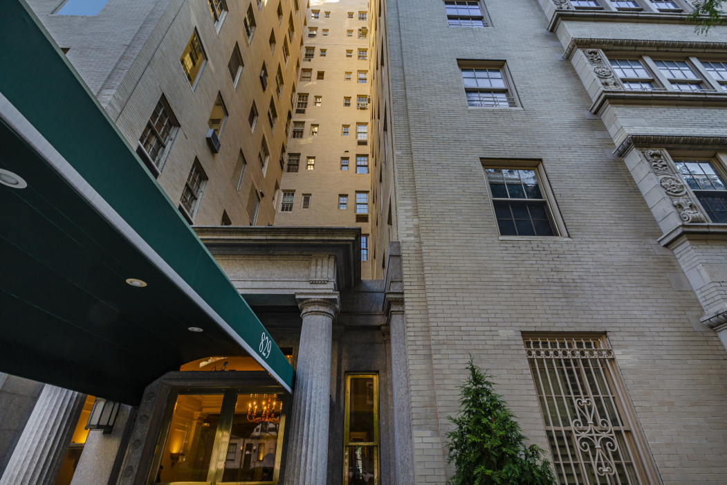 829 Park Ave, Manhattan, NY 10021 - Photo 2 of 3