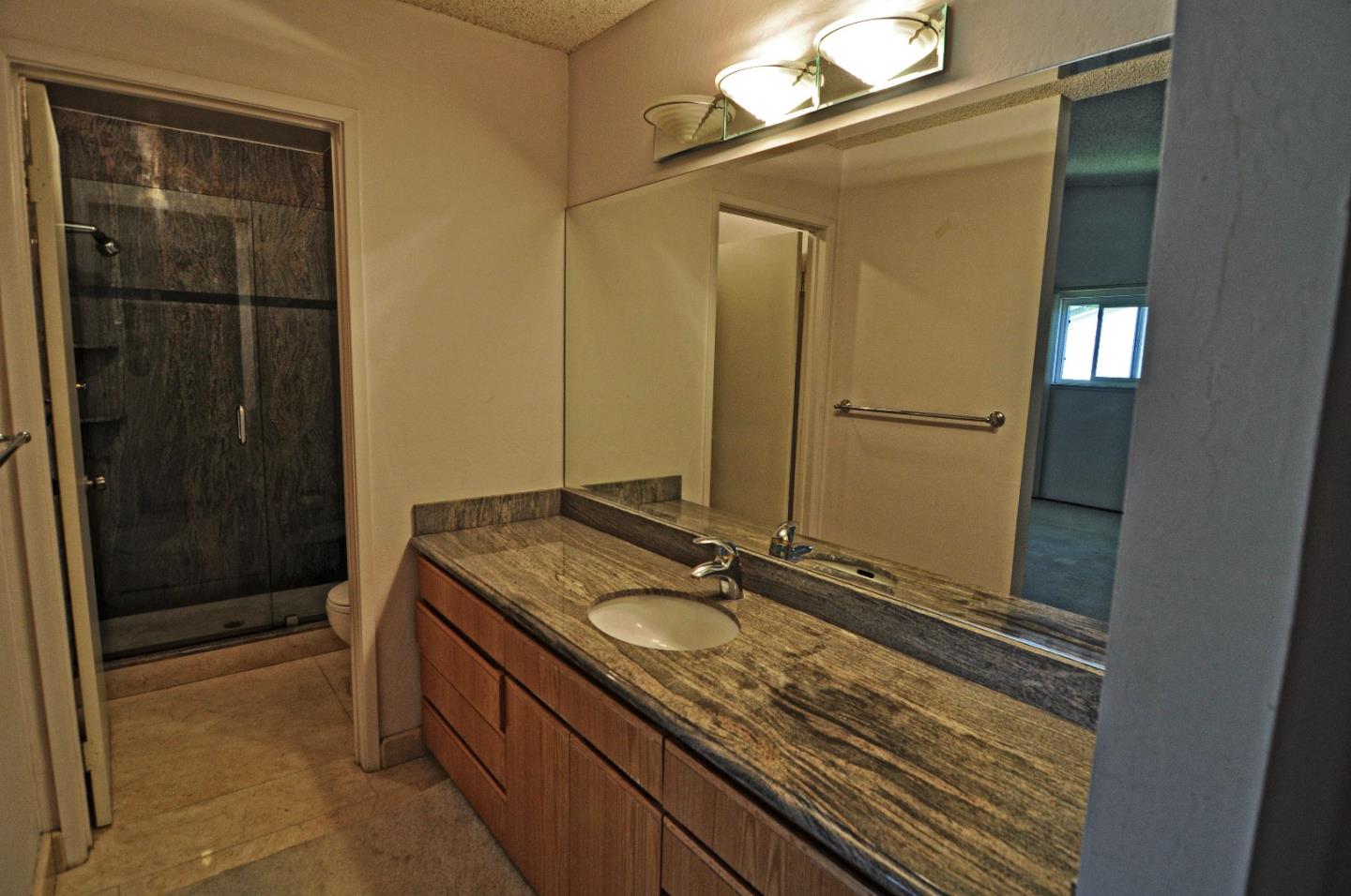 138 Beach Park Boulevard Foster City, CA 94404 - Photo 9 of 10