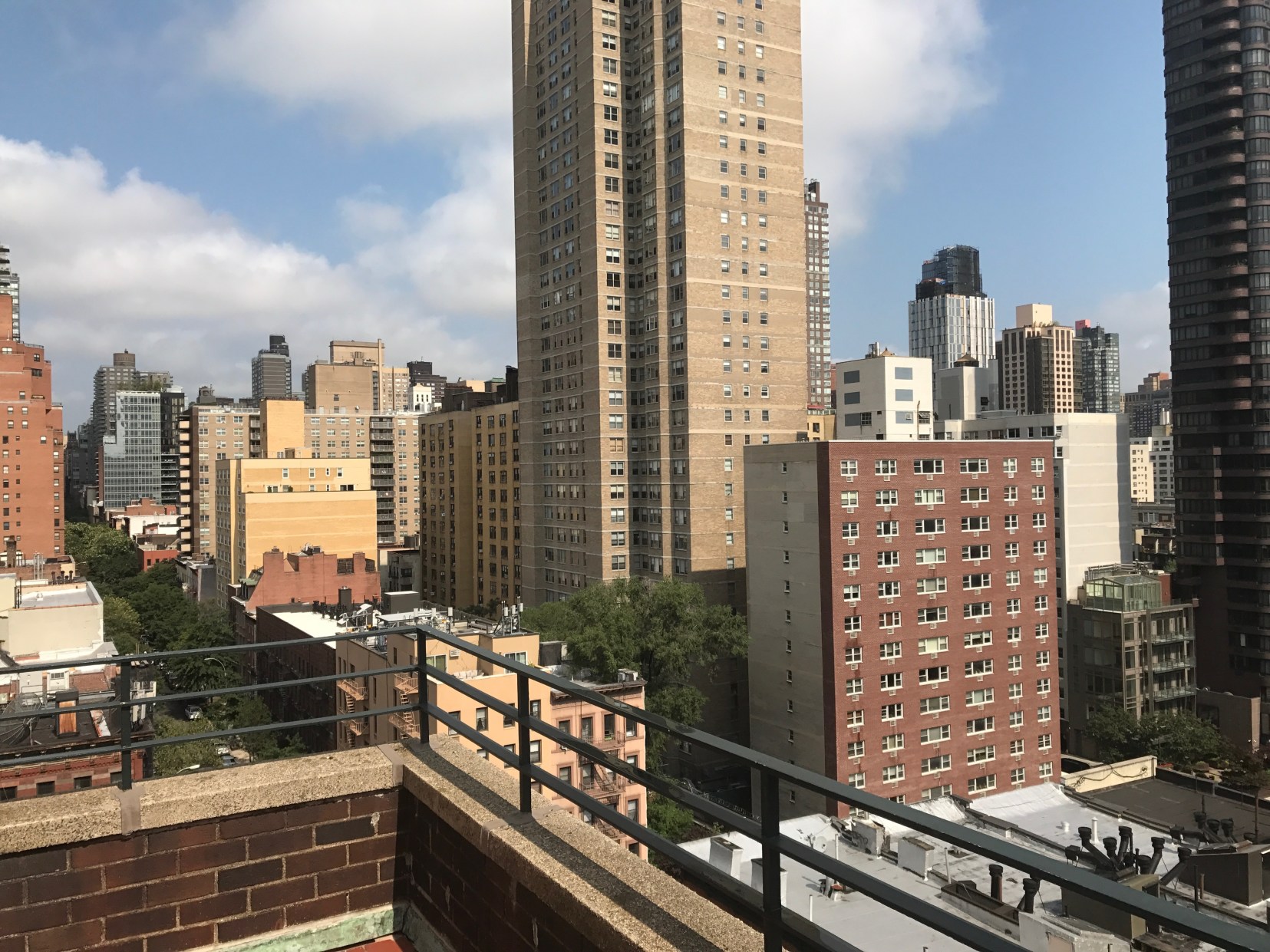 510 East 85th Street, Unit PH2 Manhattan, NY 10028 - Photo 4 of 11