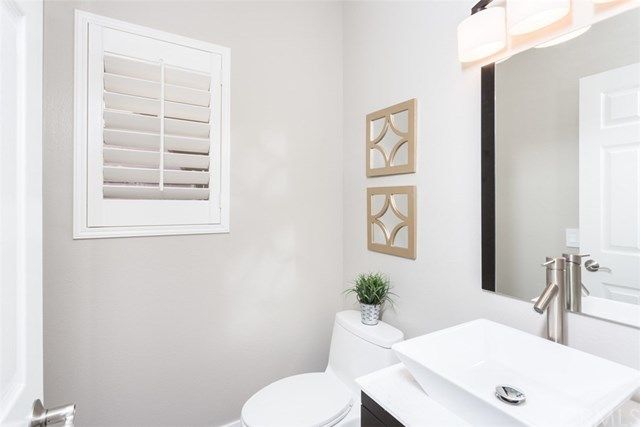 $688,000 | 8 Half Moon Trail, Ladera Ranch, CA 92694