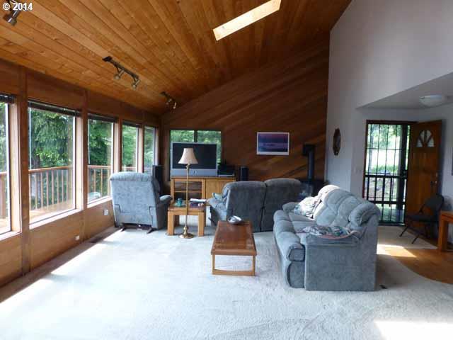 95789 Quail Mountain Road Gold Beach, OR 97444 - Photo 9 of 15 Gallery Image 9