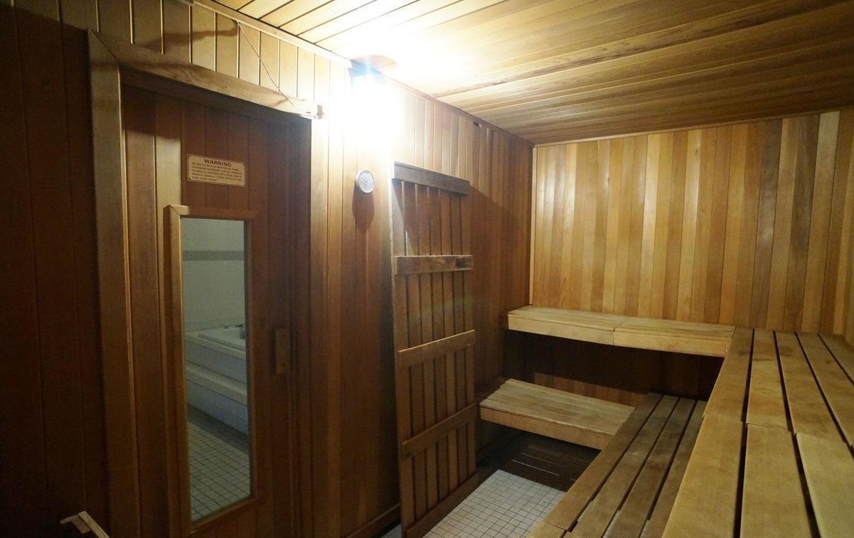 Shore Towers Condominium 25-40 Shore Blvd, Queens, NY 11102 - Photo 18 of 27