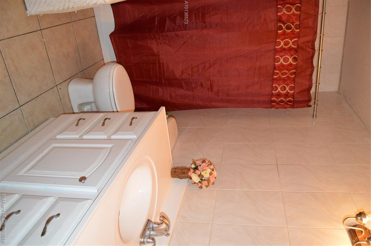 377 Phippen Waiters Road Dania Beach, FL 33004 - Photo 11 of 13 Gallery Image 11