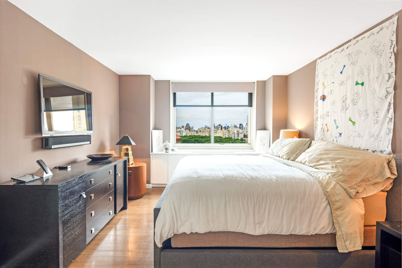 30 West 63rd Street, Unit 21S Manhattan, NY 10023 - Photo 9 of 12