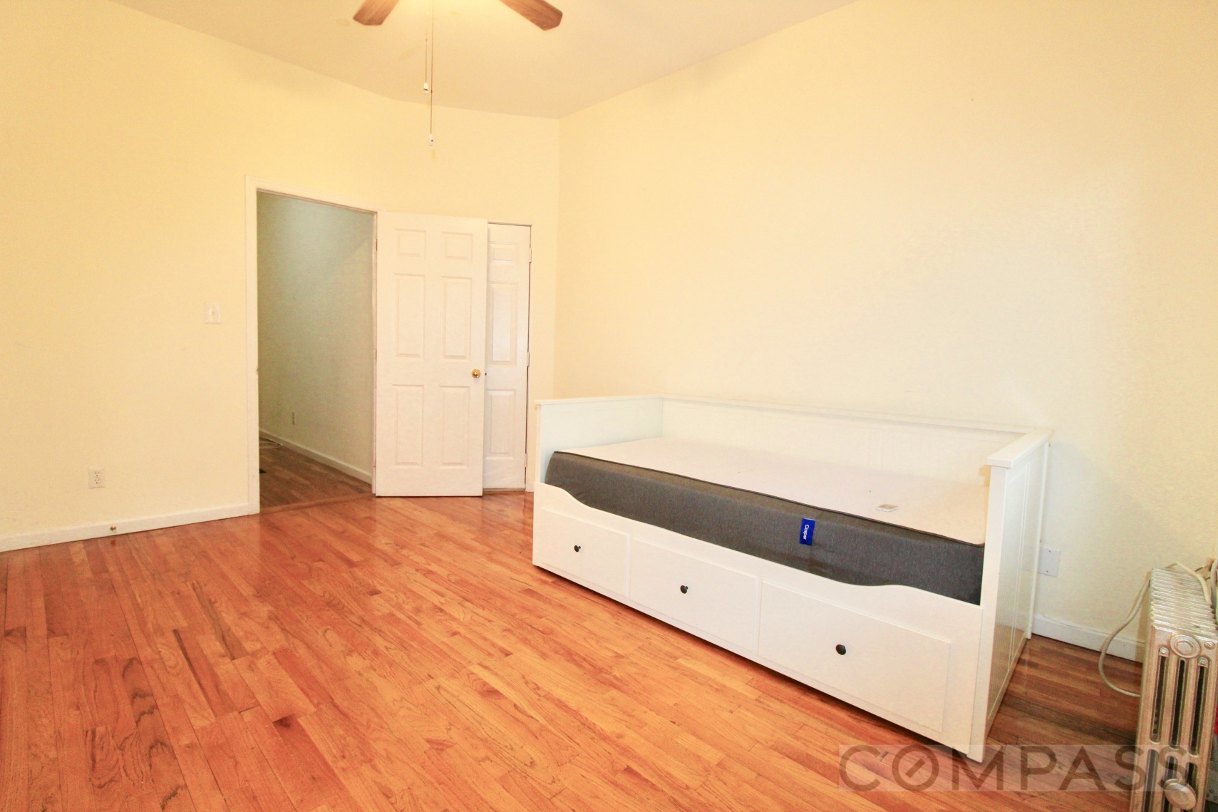 339 2nd Street, Unit 2L Brooklyn, NY 11215 - Photo 8 of 9