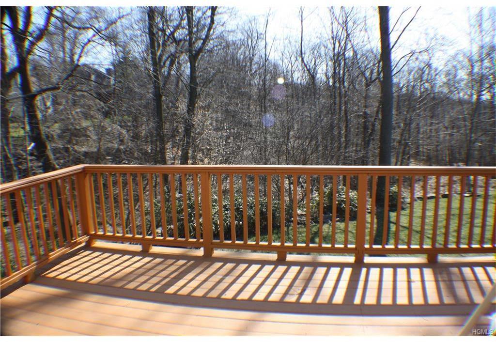 129 Rutter Dubois Lane Irvington, NY 10533 - Photo 24 of 30