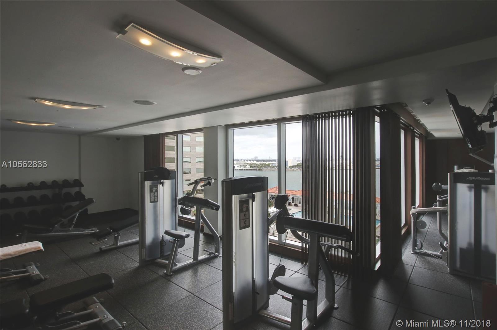 335 South Biscayne Boulevard, Unit 3103 Miami, FL 33131 - Photo 12 of 21