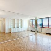 $2,550 | 4-74 48th Avenue, Unit 33J | Long Island City