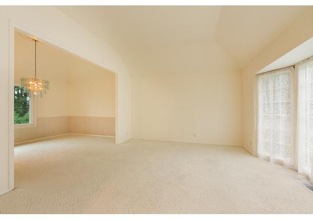 11580 Northwest Reeves Street Portland, OR 97229 - Photo 10 of 14 Gallery Image 10