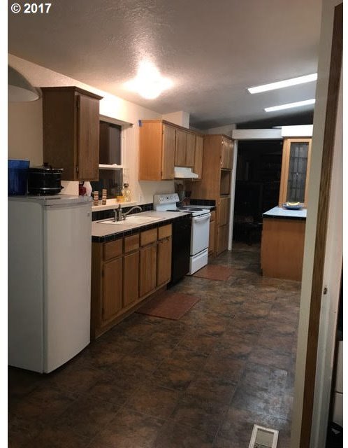 55221 Bingham Road Adams, OR 97810 - Photo 12 of 18