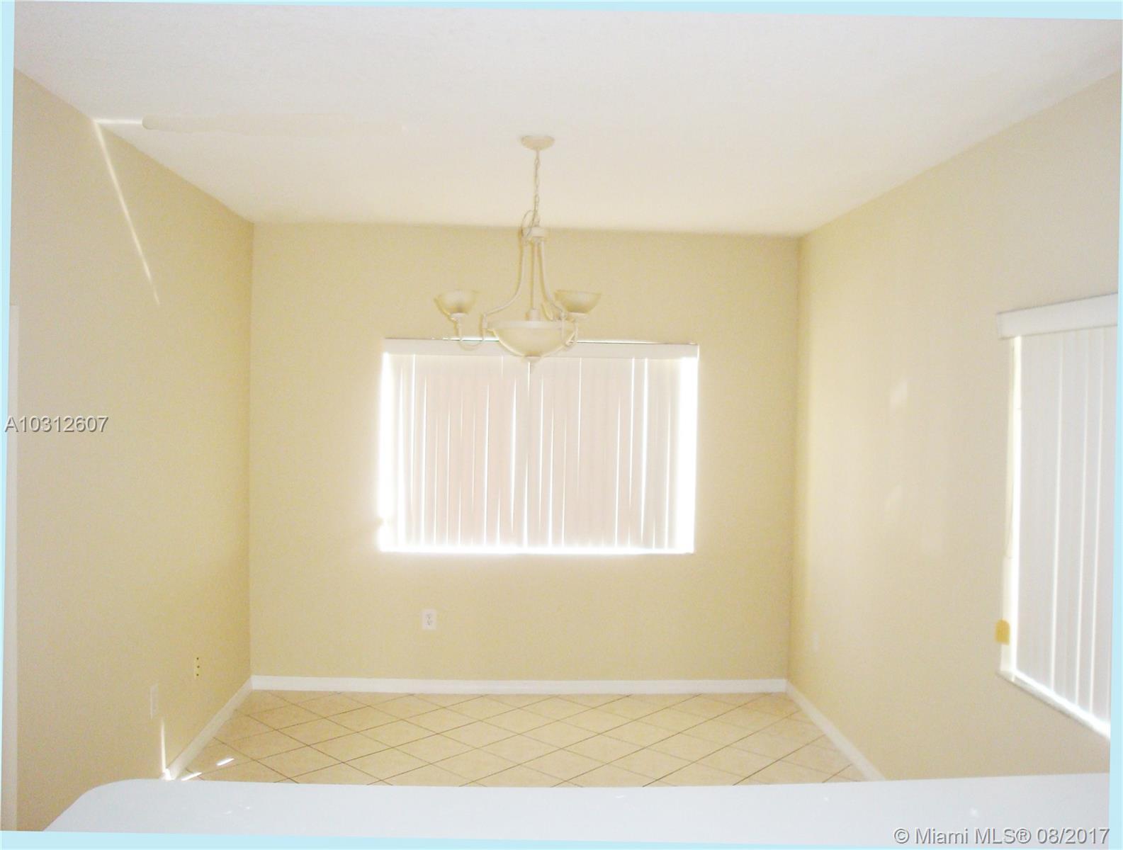 10210 Southwest 154th Place, Unit 1128 Miami, FL 33196 - Photo 9 of 29