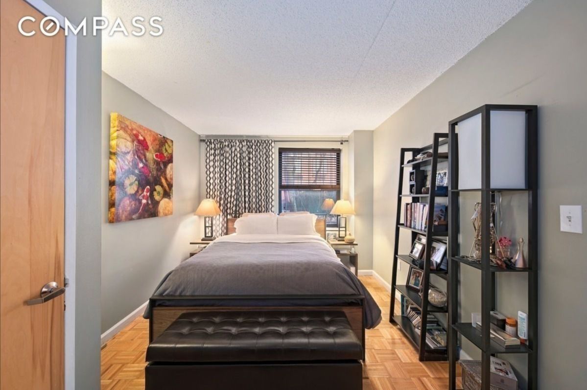 225 East 6th Street, Unit 1J Manhattan, NY 10003 - Photo 3 of 7